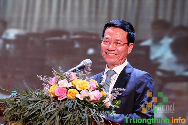 Bộ trưởng Nguyễn Mạnh Hùng nói về chuyển đổi số giáo dục