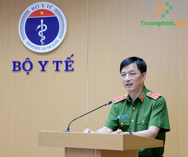 Bộ trưởng Nguyễn Mạnh Hùng: 'Ứng dụng công nghệ phòng chống dịch không thể nửa vời'