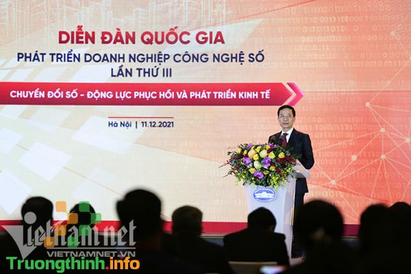 Bộ trưởng Nguyễn Mạnh Hùng phát biểu tại Diễn đàn Make in Vietnam năm 2021