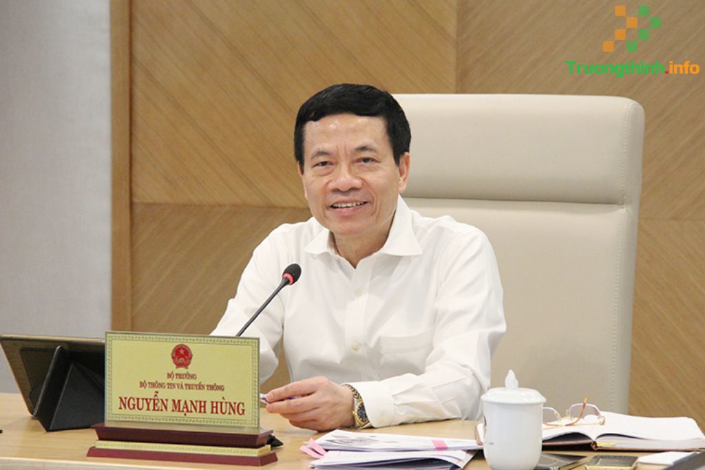 Bộ trưởng Nguyễn Mạnh Hùng phát biểu tại hội nghị tổng kết khối báo chí  – Tin Công Nghệ