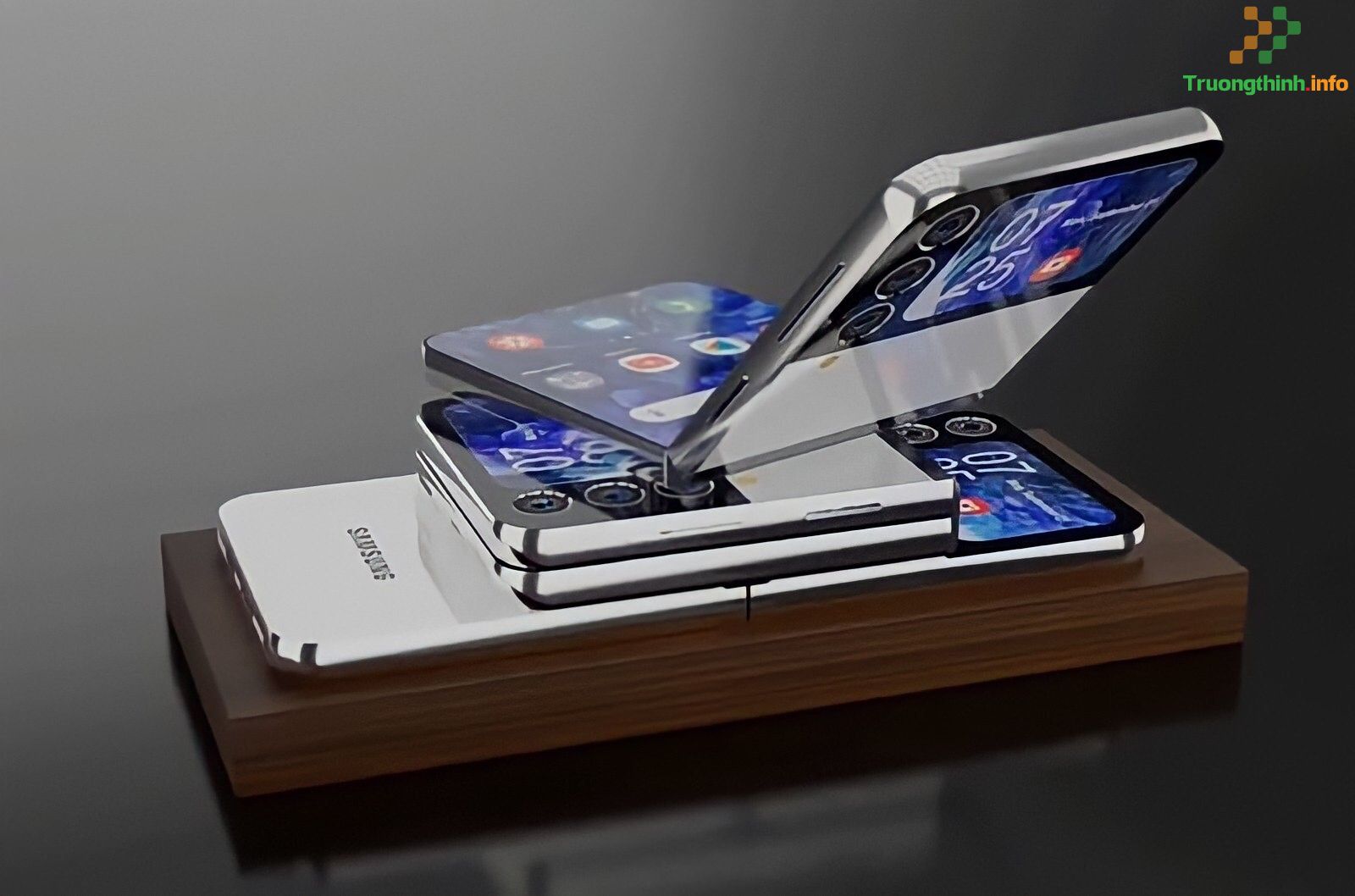 Samsung Galaxy Z Flip 4 có thể trang bị camera xoay  – Tin Công Nghệ